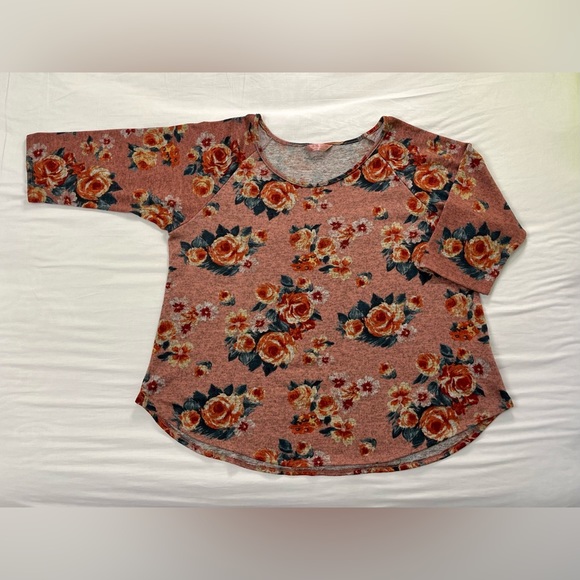 SJS - Dusty Rose Floral Sweater - Picture 3 of 8